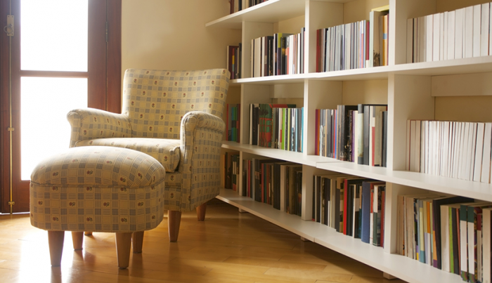 photo of a clinician's therapy room